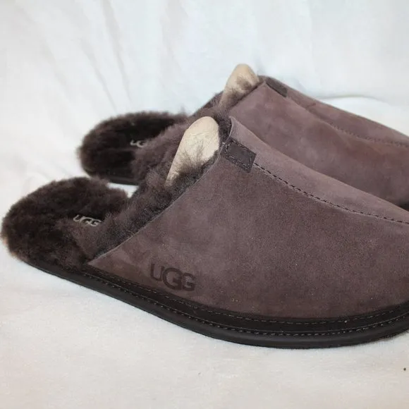 NIB UGG MEN'S‎ SUEDE SHEARLING LINED SCUFF SLIPPERS STOUT BROWN