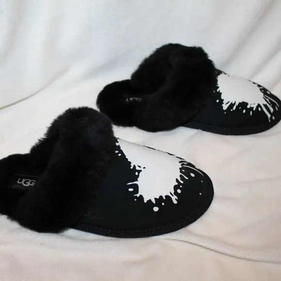 NIB UGG SCUFFETTE WOMEN'S HEART VALENTINE'S SUEDE SHEARLING‎ LINED SLIPPERS