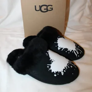 NIB UGG SCUFFETTE WOMEN'S HEART VALENTINE'S SUEDE SHEARLING‎ LINED SLIPPERS