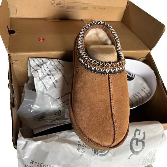 NIB UGG Tasman Slipper Chestnut Women's Size 5