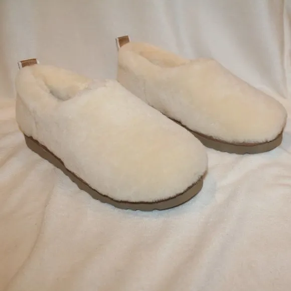 NIB UGG WOMEN'S SHEARLING BOOTIE‎ SLIPPERS NATURAL