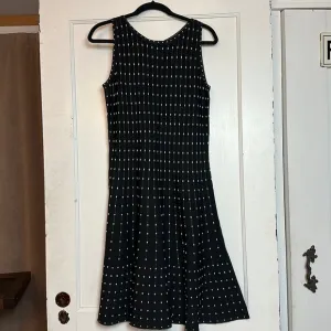 Nic   Zoe Fit and flare dress