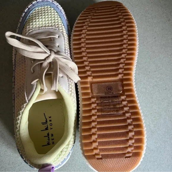 Nicole miller brita multi color shoes size 10 NWOB