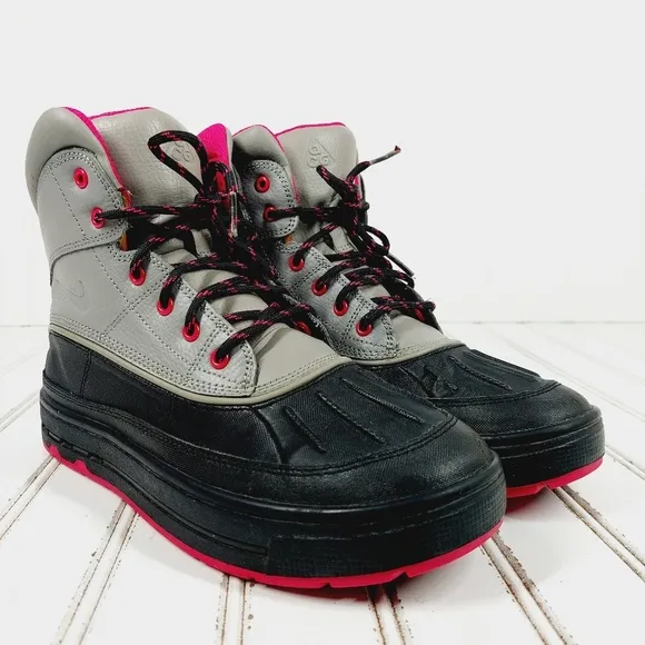 Nike ACG Woodside Pink Black Grey Leather Lace Up Boots M570