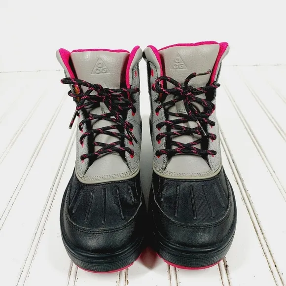 Nike ACG Woodside Pink Black Grey Leather Lace Up Boots M570