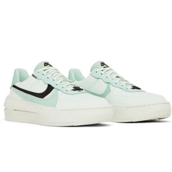 Nike AF1 Platform Air Force 1 (Womens Size 7) Shoes DX3730 300 Barely Enamel