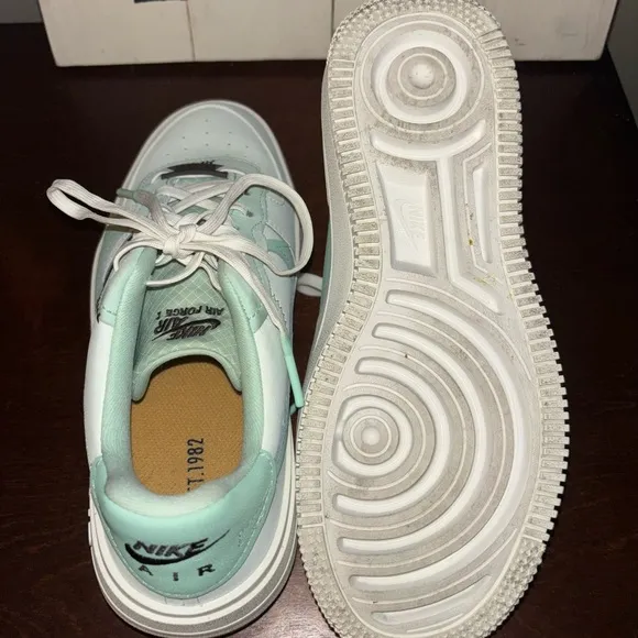 Nike AF1 Platform Air Force 1 (Womens Size 7) Shoes DX3730 300 Barely Enamel