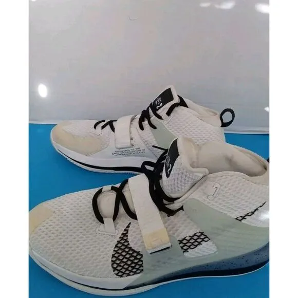 Nike Air Force Max II White Training Athletic Sneakers Basketball Cross-Training