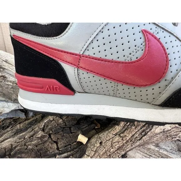 Nike Air Force Running Shoes‎ Men's Size 9 Gray Red Color way EUC