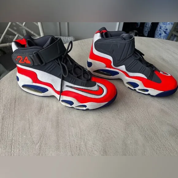 Nike Air Griffey Max 1 Total Crimson Hyper Blue - Men’s Size 11.5 Sku 354912-103