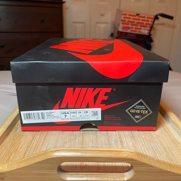 Nike Air Jordan 1 Element GORE-TEX Legend Sand Medium Olive