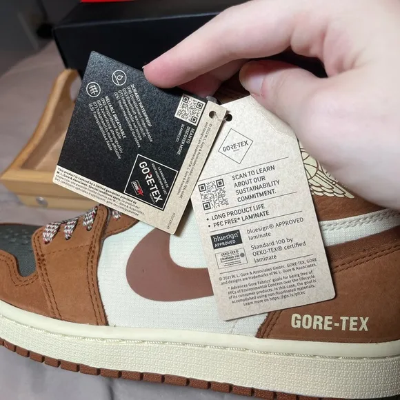Nike Air Jordan 1 Element GORE-TEX Legend Sand Medium Olive