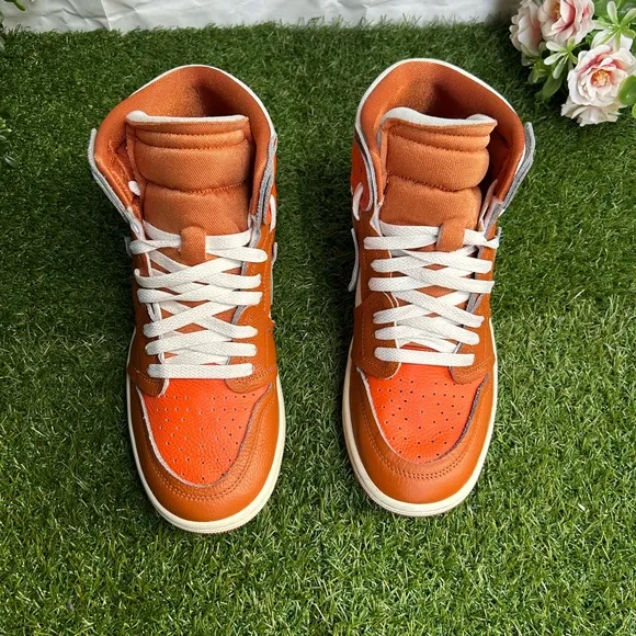 Nike Air Jordan 1 High Method of MakeWomen's Shoes size 9.5 men 8 gently used