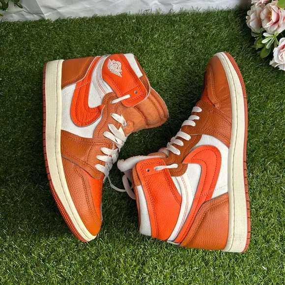 Nike Air Jordan 1 High Method of MakeWomen's Shoes size 9.5 men 8 gently used