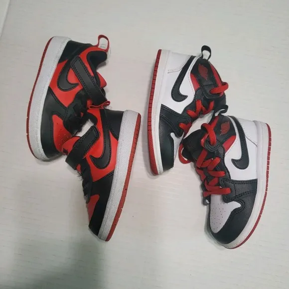Nike Air Jordan 1 Mid Toddler Size 7c 'Black Fire Red'