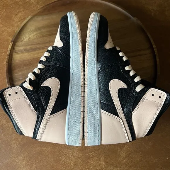 Nike Air Jordan 1 Retro High OG Crimson Tint Black Shoes Youth 6 Women 7.5