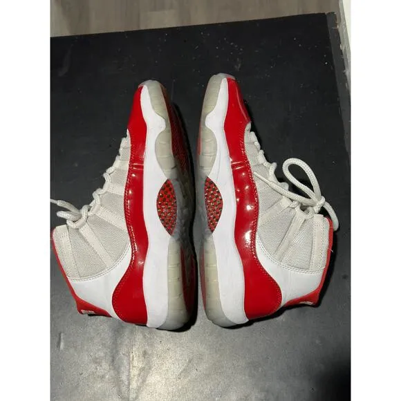 Nike Air Jordan 11 Retro High Cherry GS Size 6.5Y/W8 - 378038-116