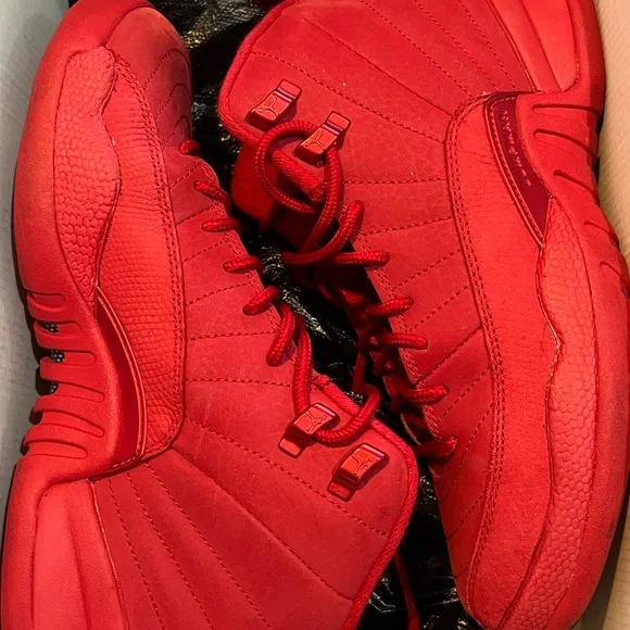 Nike Air Jordan 12 Retro Gym Red Size 6y 7.5w Basketball Sneakers 153265-601