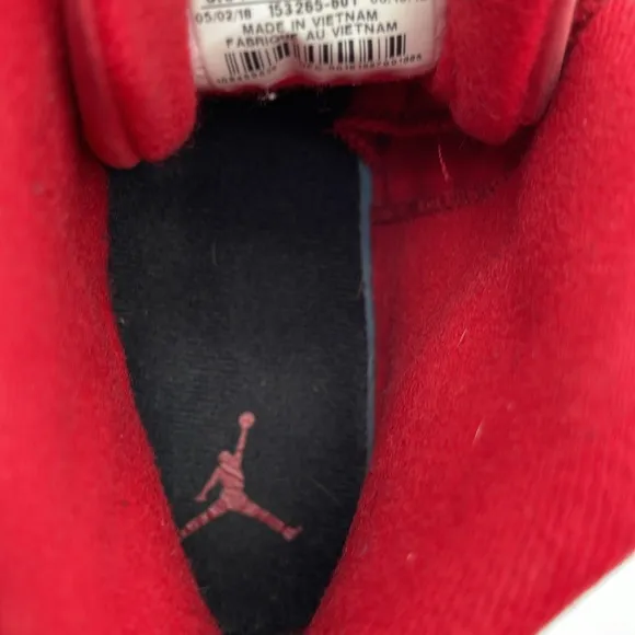 Nike Air Jordan 12 Retro Gym Shoes 5.5Y Red