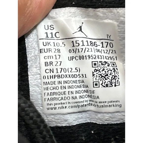 Nike Air Jordan 12 Retro Royalty Taxi Pre School Size 11C White Black