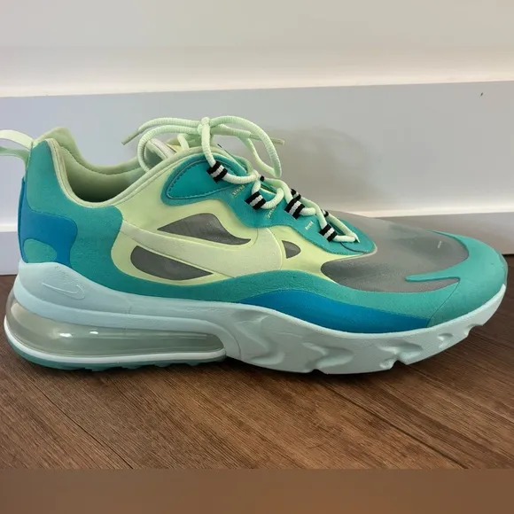 Nike Air Max 270 React Mens Size 11.5 Hyper Jade Frosted Spruce Shoes AO4971-301