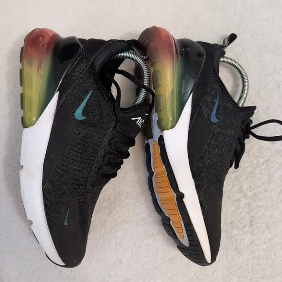 Nike Air Max 270 SE Men's 7 Women's 8.5Running Shoes Black Laser Orange Sneakers