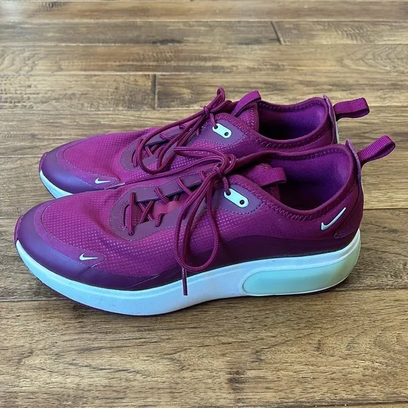 Nike Air Max Dia Running Shoes Bordeaux Edition True Berry Women’s Size 9.5
