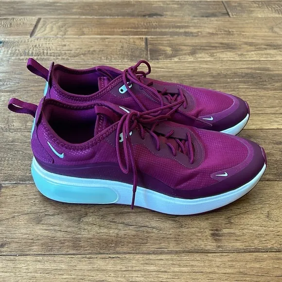 Nike Air Max Dia Running Shoes Bordeaux Edition True Berry Women’s Size 9.5