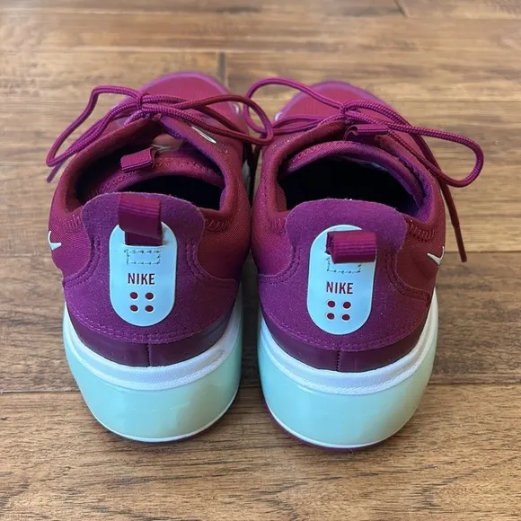 Nike Air Max Dia Running Shoes Bordeaux Edition True Berry Women’s Size 9.5