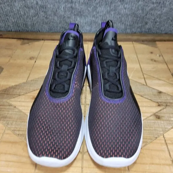 Nike Air Max Motion 2 Women's Size 10.5  Black/White/Blue Orchid (Purple) Shoes