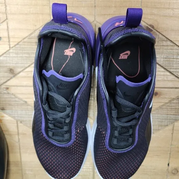 Nike Air Max Motion 2 Women's Size 10.5  Black/White/Blue Orchid (Purple) Shoes