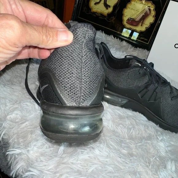 Nike Air Max Sequent 3 Men’s Size 10.5 Shoes Black 921694 010