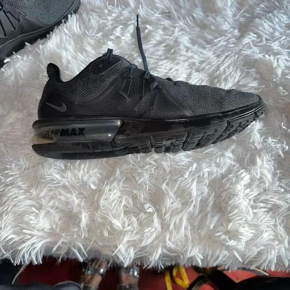 Nike Air Max Sequent 3 Men’s Size 10.5 Shoes Black 921694 010