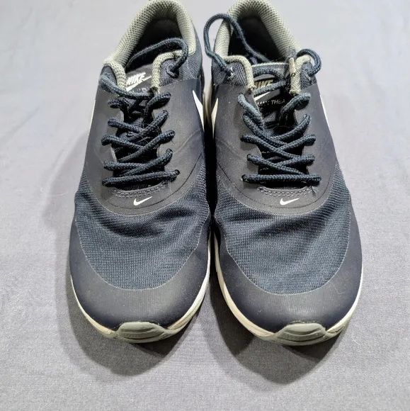 Nike Air Max Thea Size 4Y Navy Blue EUC