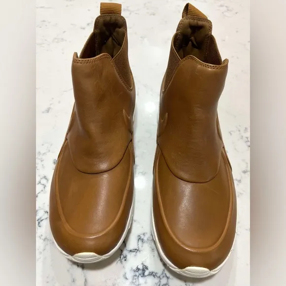 Nike Air Max Women’s Thea Mid Leather Chelsea Brown Boots New