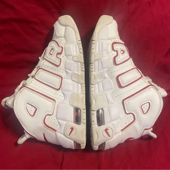 Nike Air More UptempoWhite Varsity Red Outline (PS) (3Y)