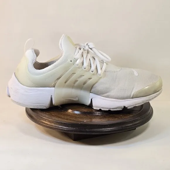 Nike Air Presto Essential Mens Size 11 Athletic Shoes Gym Sneakers 848187-005