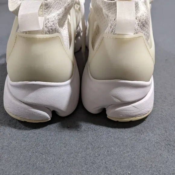 Nike Air Presto‎ ultra Flyknit size 8