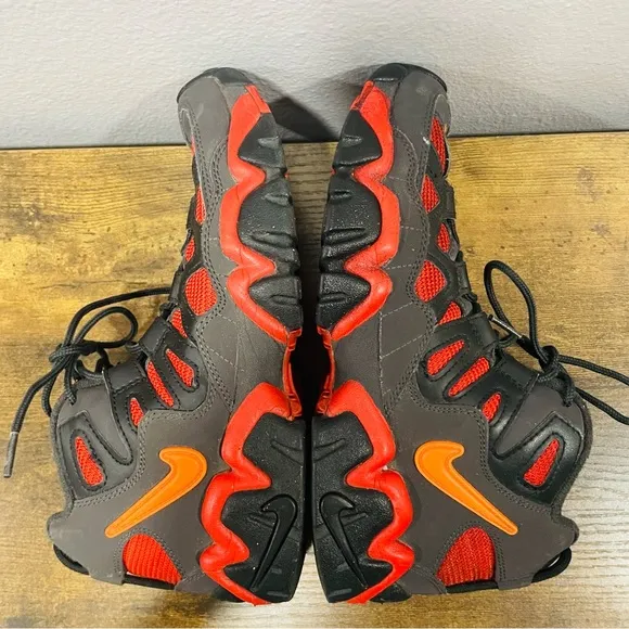 Nike Air Slant Mid Cross Trainer Shoes Men’s Size 8.5 Red, Black &amp; Dark Grey