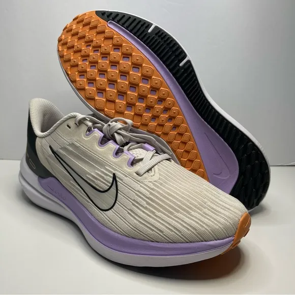 Nike Air Winflo 9 'Light Orewood Brown' Running Gym Women’s Size 8 DD8686-103