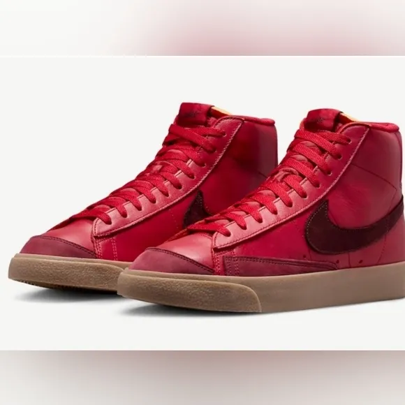 NIKE BLAZER MID '77 VNTG RETRO GYM RED &quot;LAYERS OF LOVE&quot; MEN'S SNEAKERS BOOTS