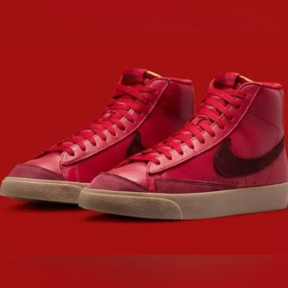 NIKE BLAZER MID '77 VNTG RETRO GYM RED &quot;LAYERS OF LOVE&quot; MEN'S SNEAKERS BOOTS