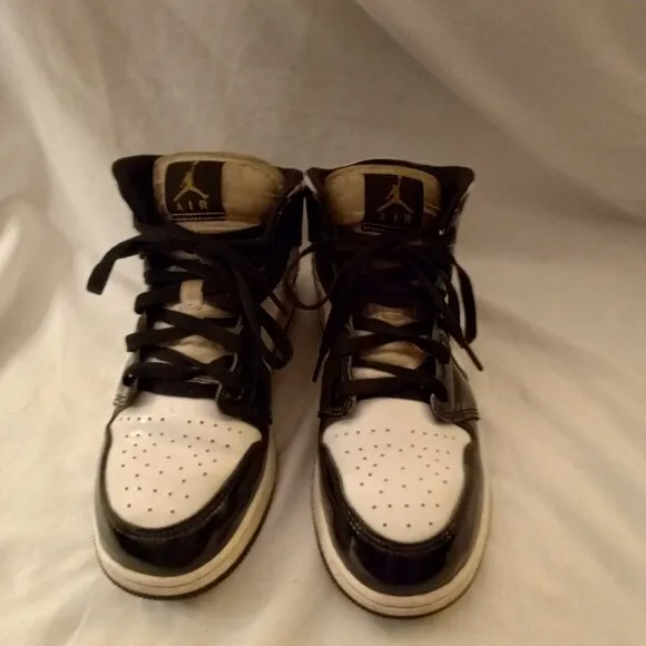 Nike Boy's Air Jordan 1 Mid Patent Black White Gold Sneakers Shoes Size 7Y
