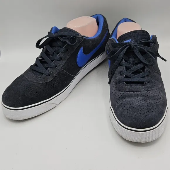 Nike dunk SB shoes size 13