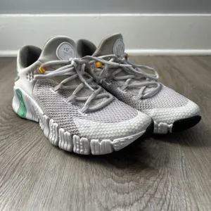 Nike Free Metcon 4 Mens 9 Cross Training Gym Shoes White Sneakers CZ0596-135