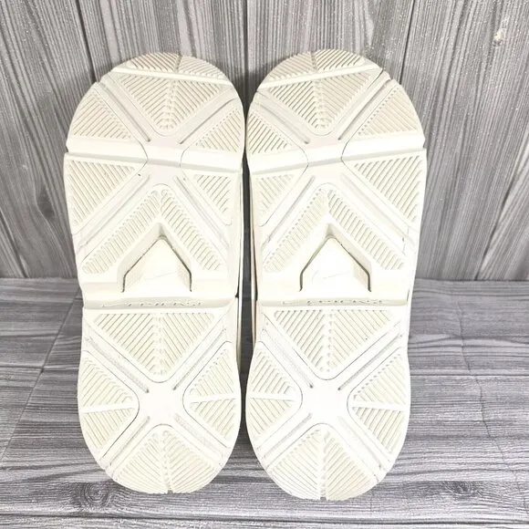 Nike Go Flyease Pale Ivory Sail Slip On Shoes - DR5540-105 - Women's Size 8