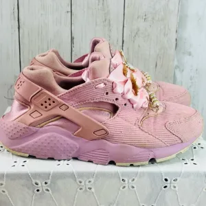 Nike Huarache Run SE Girls Shoes Size 6Y Light Arctic Pink/Arctic chunky laces