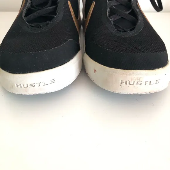 Nike Hustle DX Shoes
