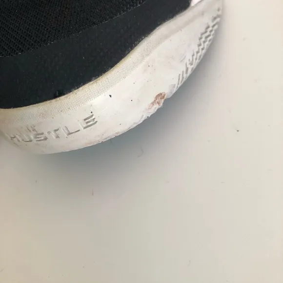 Nike Hustle DX Shoes