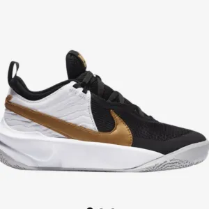 Nike Hustle DX Shoes